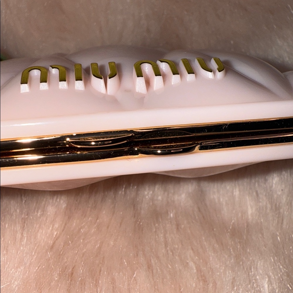 Miu Miu Quilted Pink Cosmetic Case - Picture 5 of 7